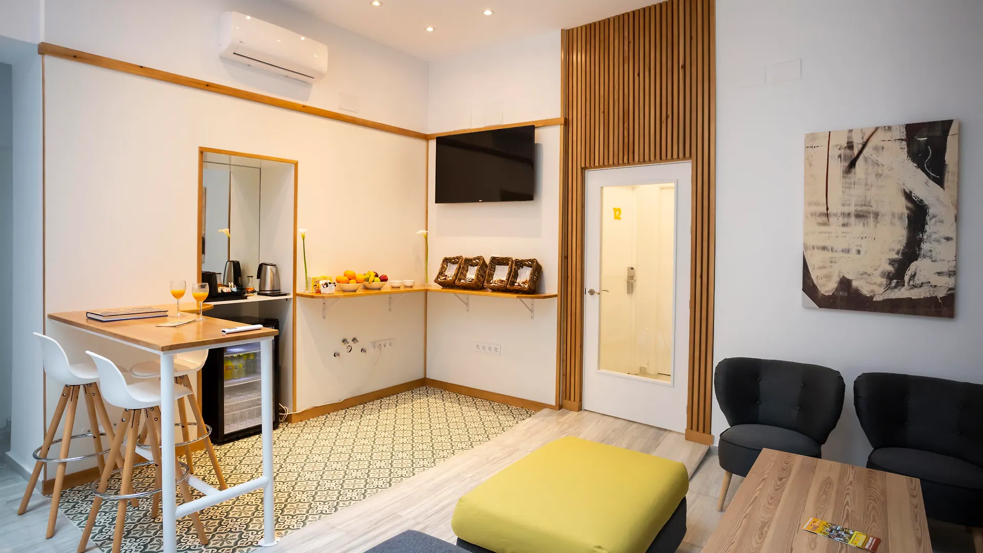 ***  Basic Hotel Sevilla Catedral Spanien