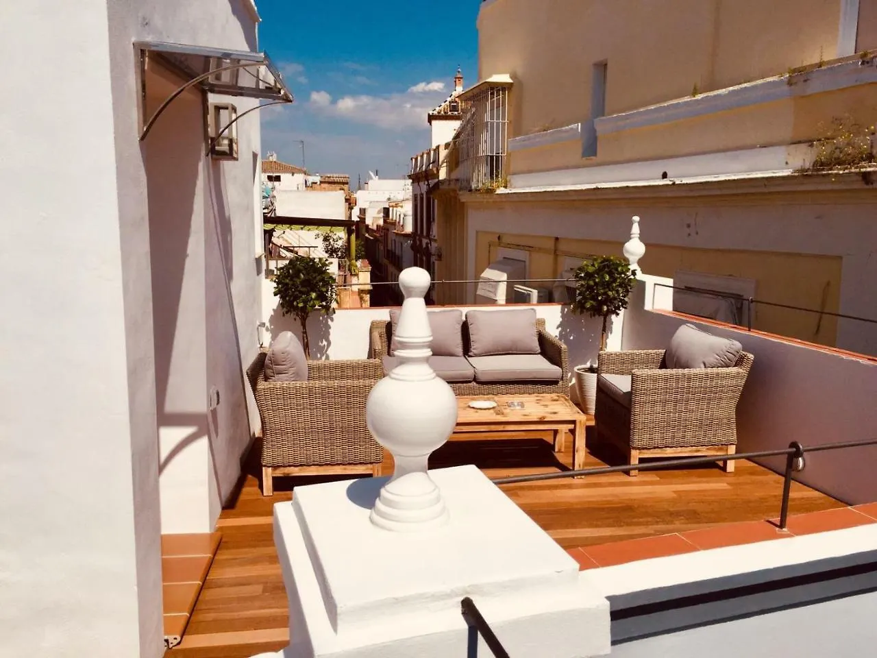 ***  Basic Hotel Sevilla Catedral Spanien
