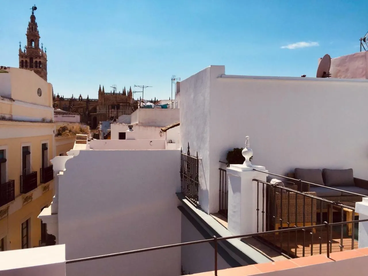Basic Hotel Sevilla Catedral