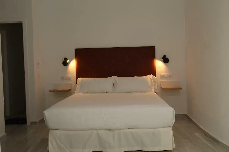 ***  Basic Hotel Sevilla Catedral Spanien